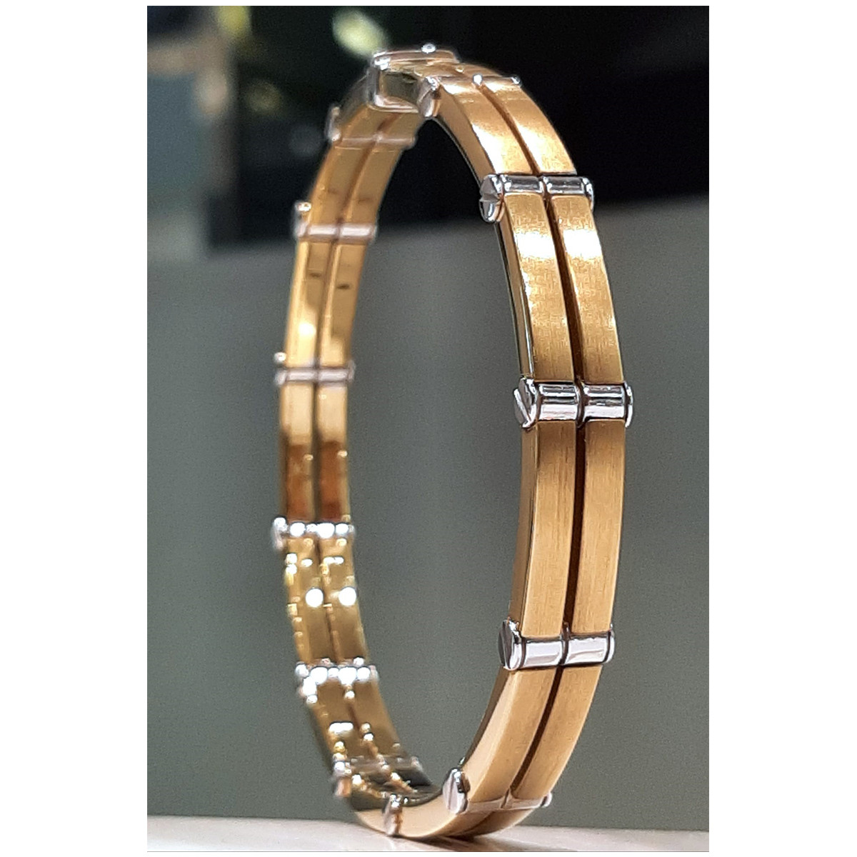 PULSERA RIGIDA ORO