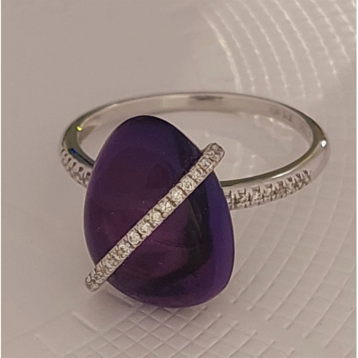 GOLD AMETHYST AND DIAMOND RING