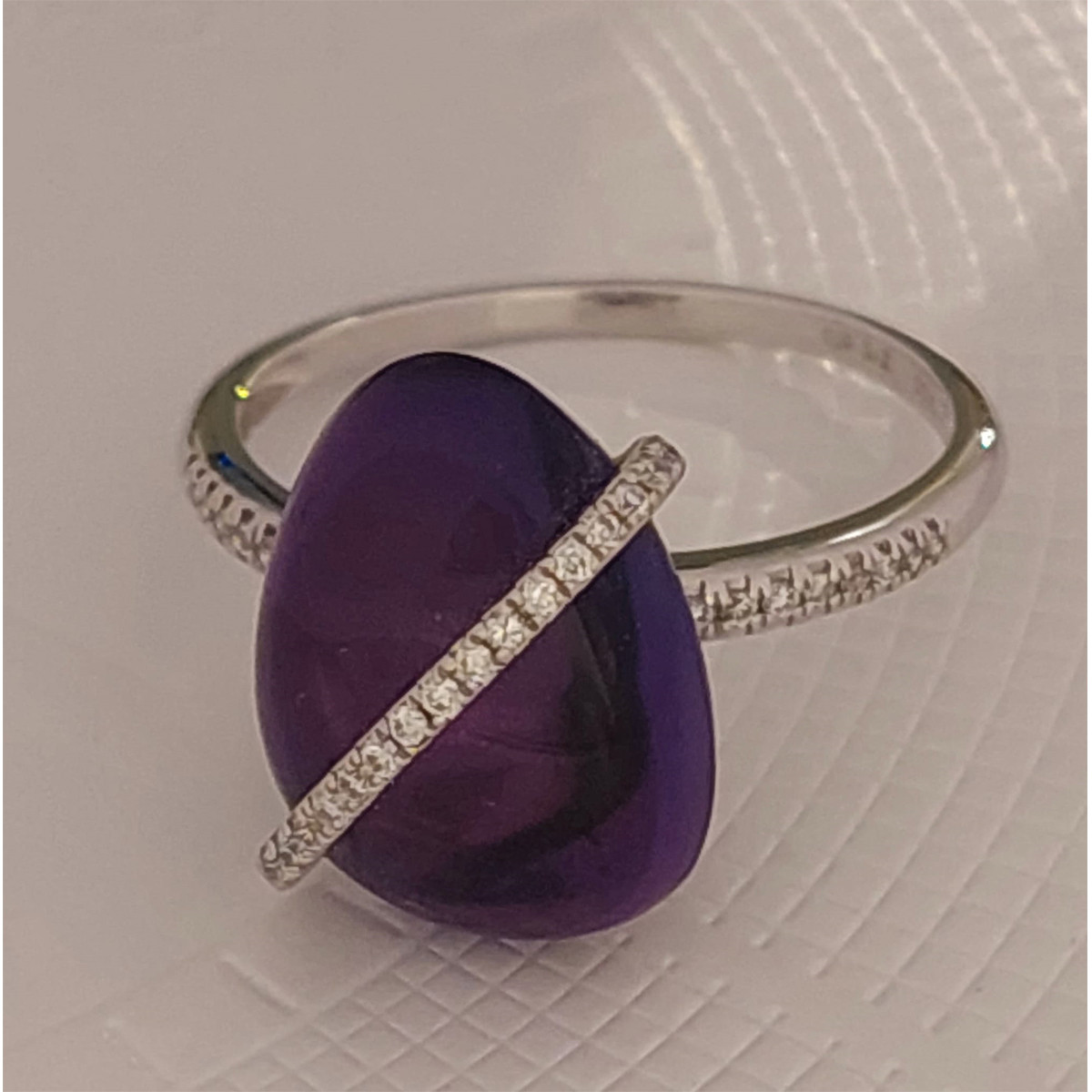 ANILLO ORO AMATISTA DIAMANTES