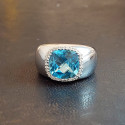 RING WITH BLUE TOPAZ AND DIAMONDS 0.13 KTES