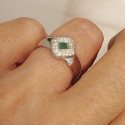 18K GOLD RING WITH EMERALD 0.19 KTES