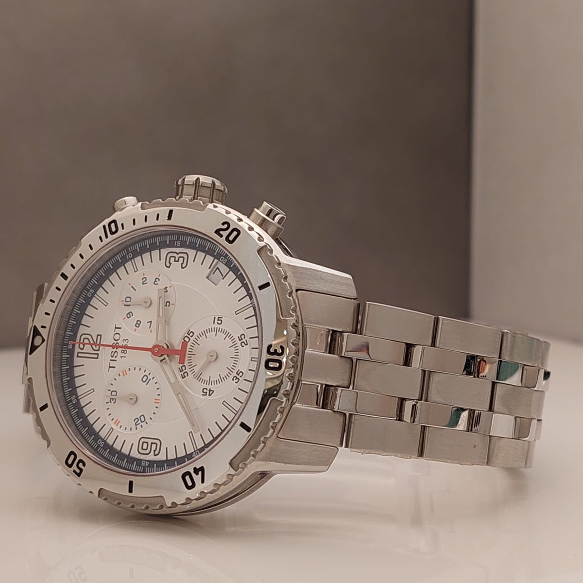 Tissot prs200 discount