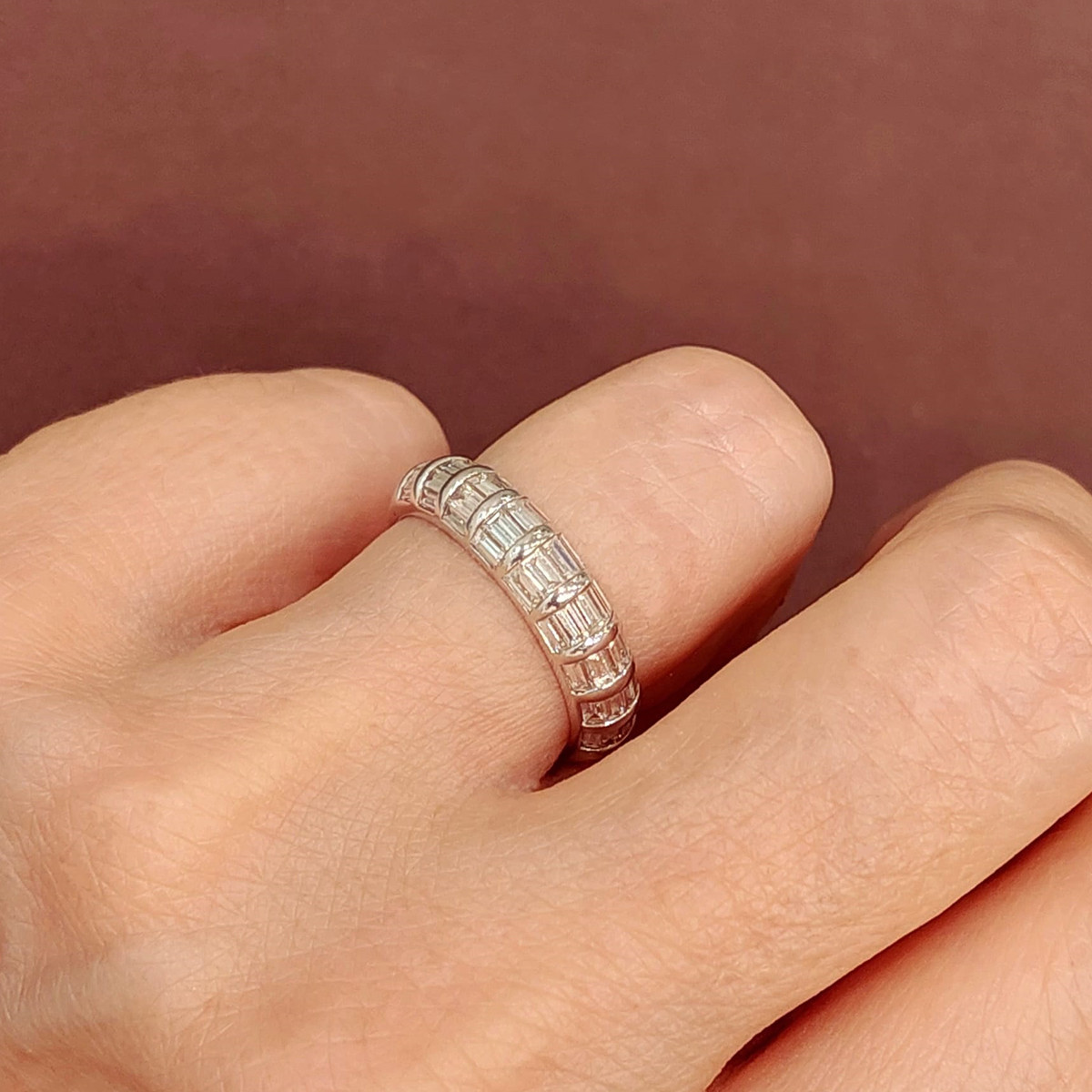 WHITE GOLD DIAMOND RING SIZE BAGUETTE