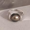 GOLD RING WITH DIAMONDS AND TAHITÍ PEARL