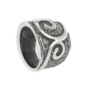 WIDE SILVER RING WITH DRAWING