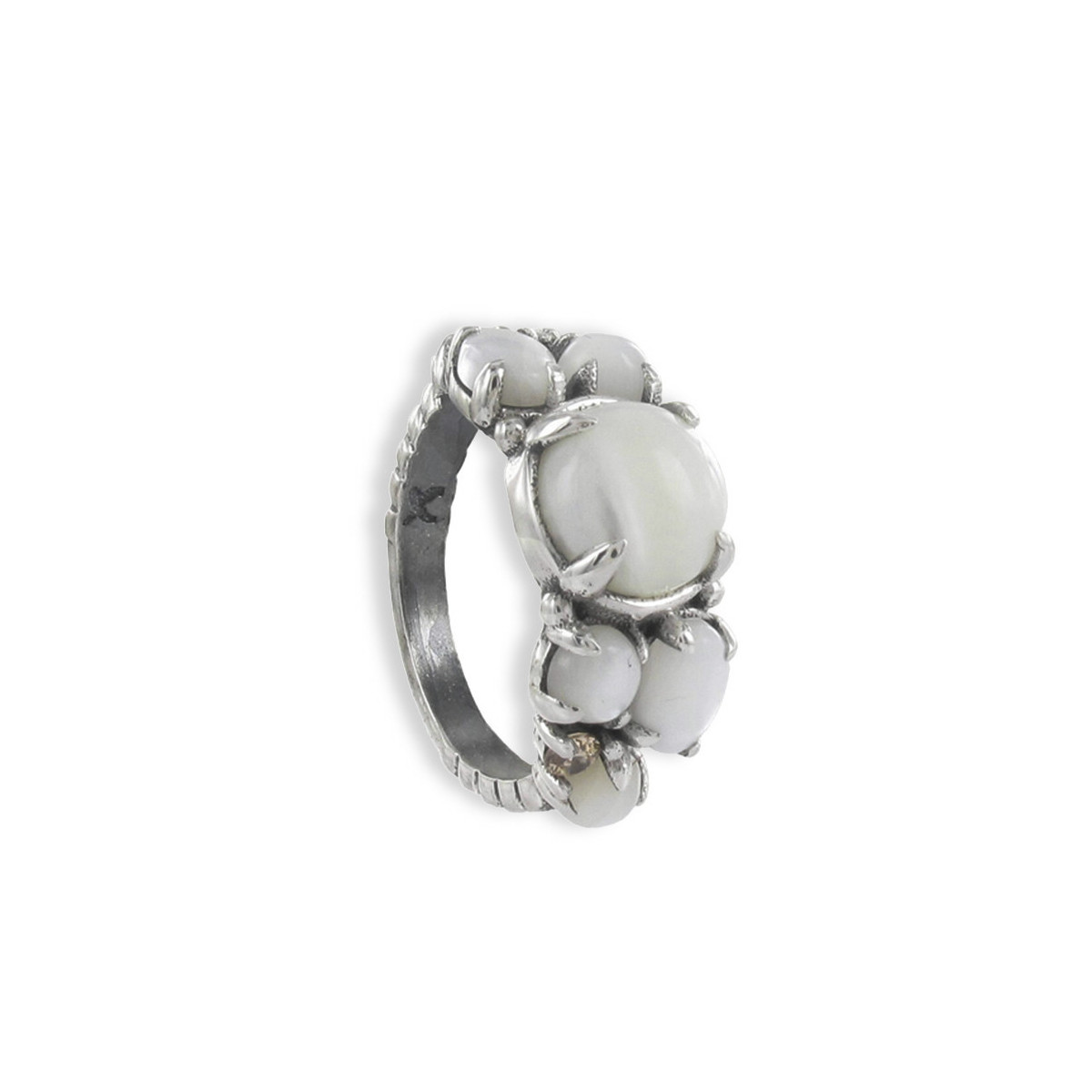 SILVER RING WITH MOTHER-OF-PEARL PARTS