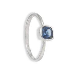 GOLD AND BLUE LONDON TOPAZ RING