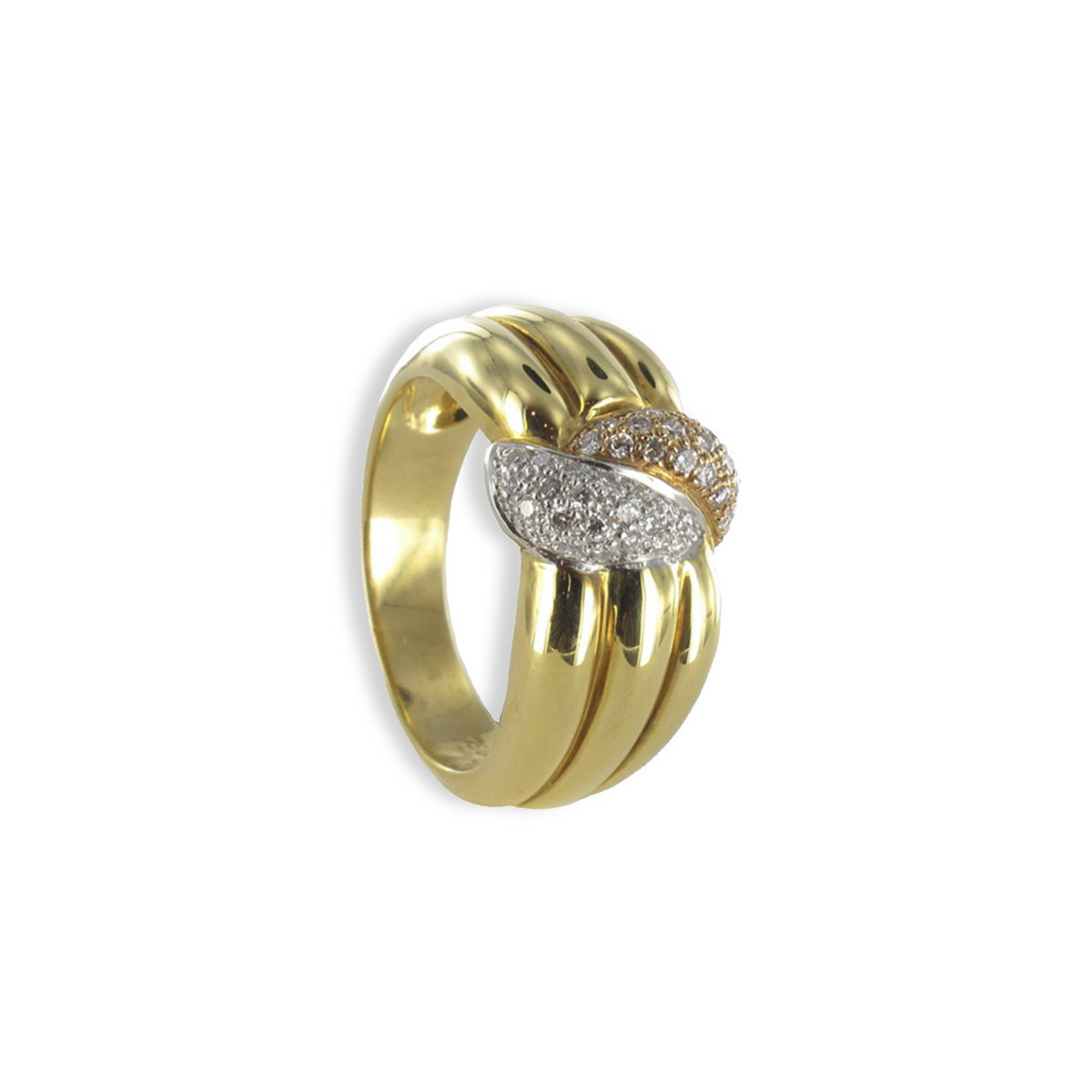 WIDE GOLD RING WITH PAVË DIAMONDS