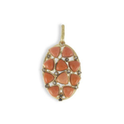 GOLD PENDANT WITH CORAL AND QUARTZ