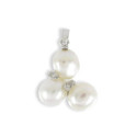 GOLD PEARLS AND DIAMONDS PENDANT