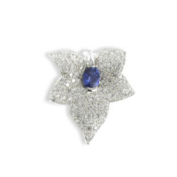 WHITE GOLD DIAMOND AND SAPPHIRE PENDANT