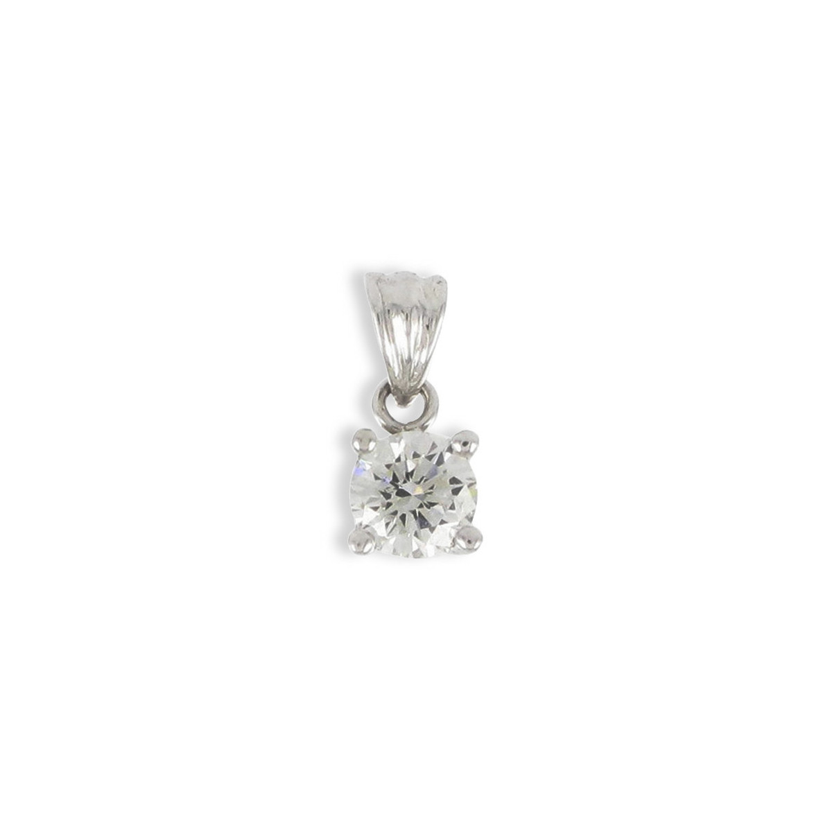 WHITE GOLD DIAMOND PENDANT