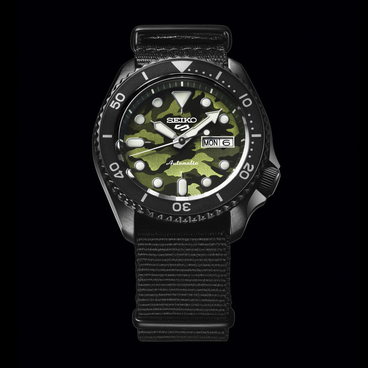 Reloj Seiko 5 SPORTS Caballero Esfera Verde