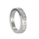 MEDIA ALIANZA DE 8 DIAMANTES TALLA PRINCESA EN ORO BLANCO 18K 0,48 CT