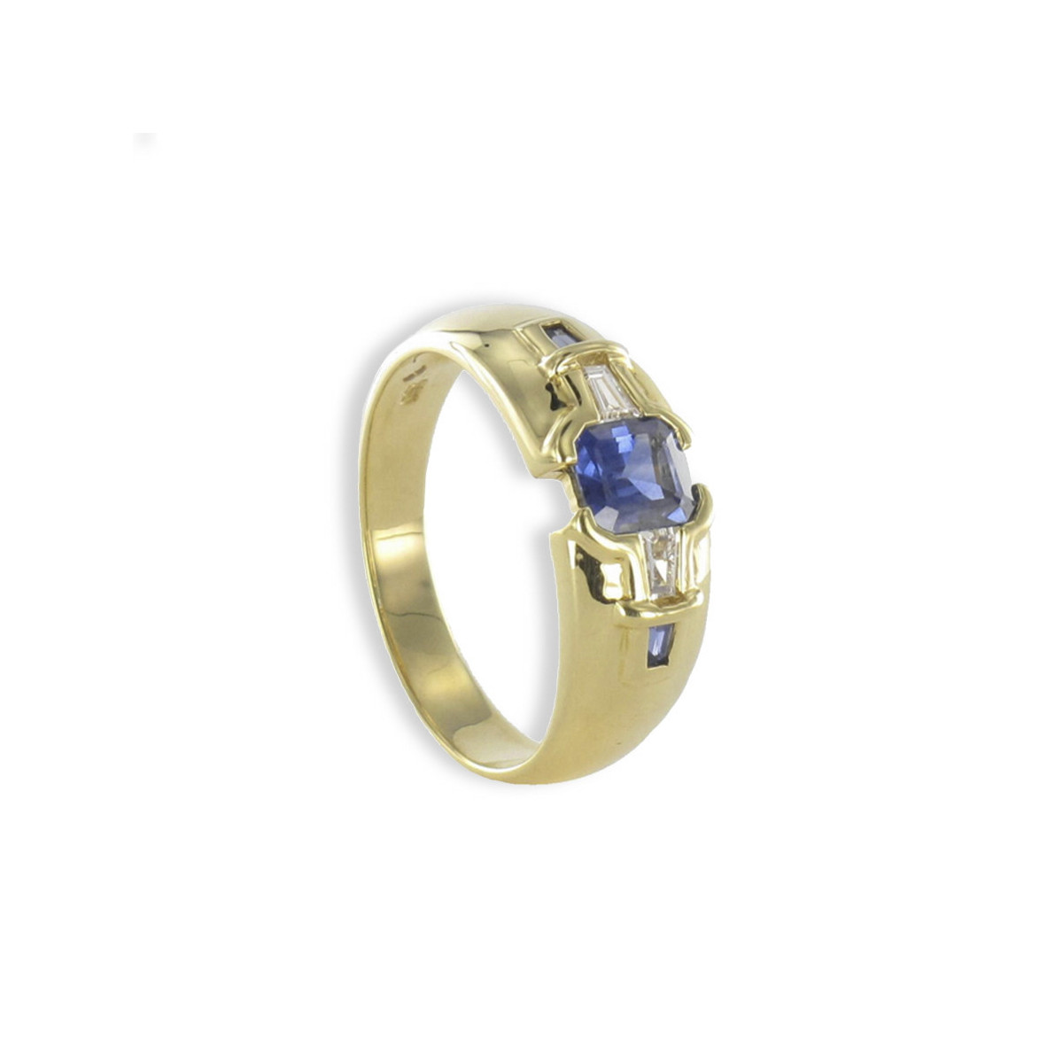 GOLD RING WITH PRECIOUS STONES