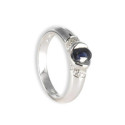 ANELL OR BLANC AMB SAFIR 0,66 KTES