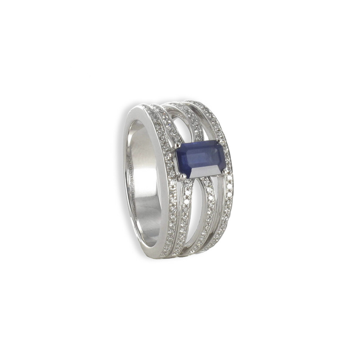 RECTANGULAR SAPPHIRE AND DIAMONDS RING