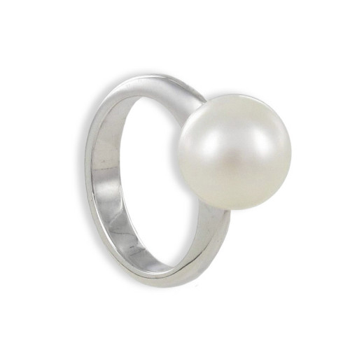 GOLD RING WITH AUSTRALIAN PEARL 11 MM