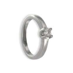 SOLITARIO ORO BLANCO 18K CON DIAMANTE 0,20 CT Y 4 GARRAS
