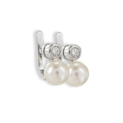 YOU AND ME WHITE GOLD PEARL DIAMOND EARRINGS