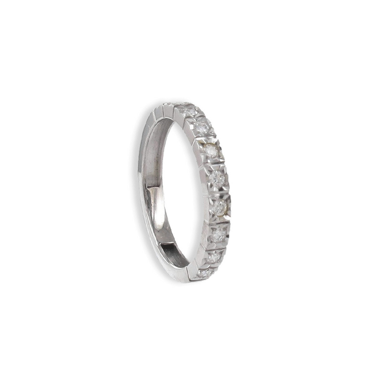 HALF GOLD WEDDING RING WITH 0.25 CARAT DIAMONDS