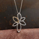 GOLD CHAIN AND PENDANT FLOWER 5 PETALS