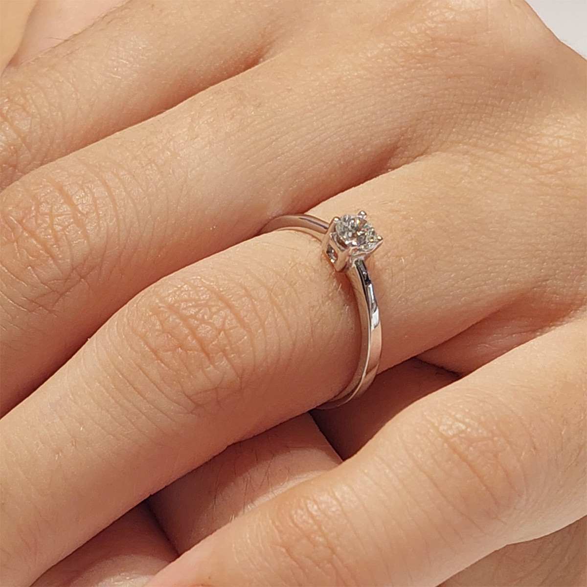 SOLITAIRE RING WHITE GOLD WITH DIAMOND