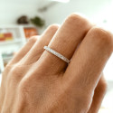 MEDIA ALIANZA DE DIAMANTES EN ORO BLANCO 18K 0,21 CT MEDIA ALIANZA DE DIAMANTES EN ORO BLANCO 18K 0,21 CT