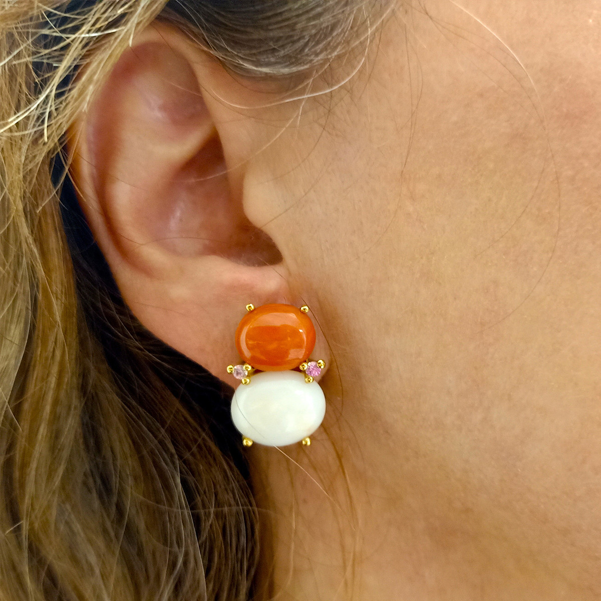 CORAL GOLD AND SAPPHIRES EARRINGS