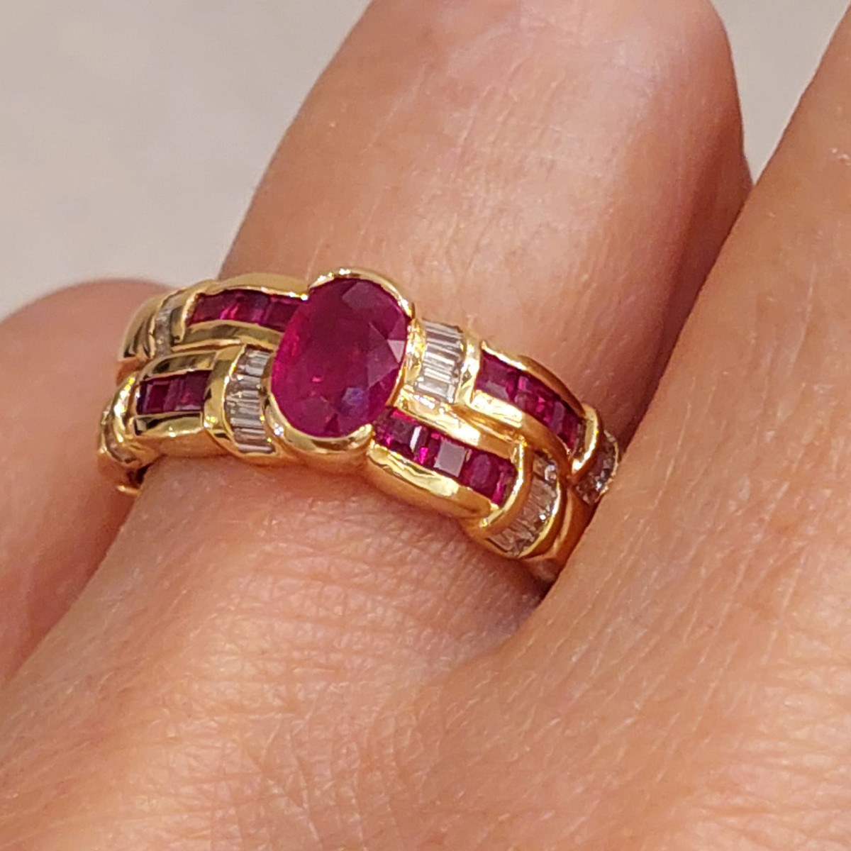 RUBY AND DIAMOND RING