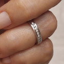 MEDIA ALIANZA DE 9 DIAMANTES EN ORO BLANCO 18K 0,22 CT MEDIA ALIANZA DE 9 DIAMANTES EN ORO BLANCO 18K 0,22 CT