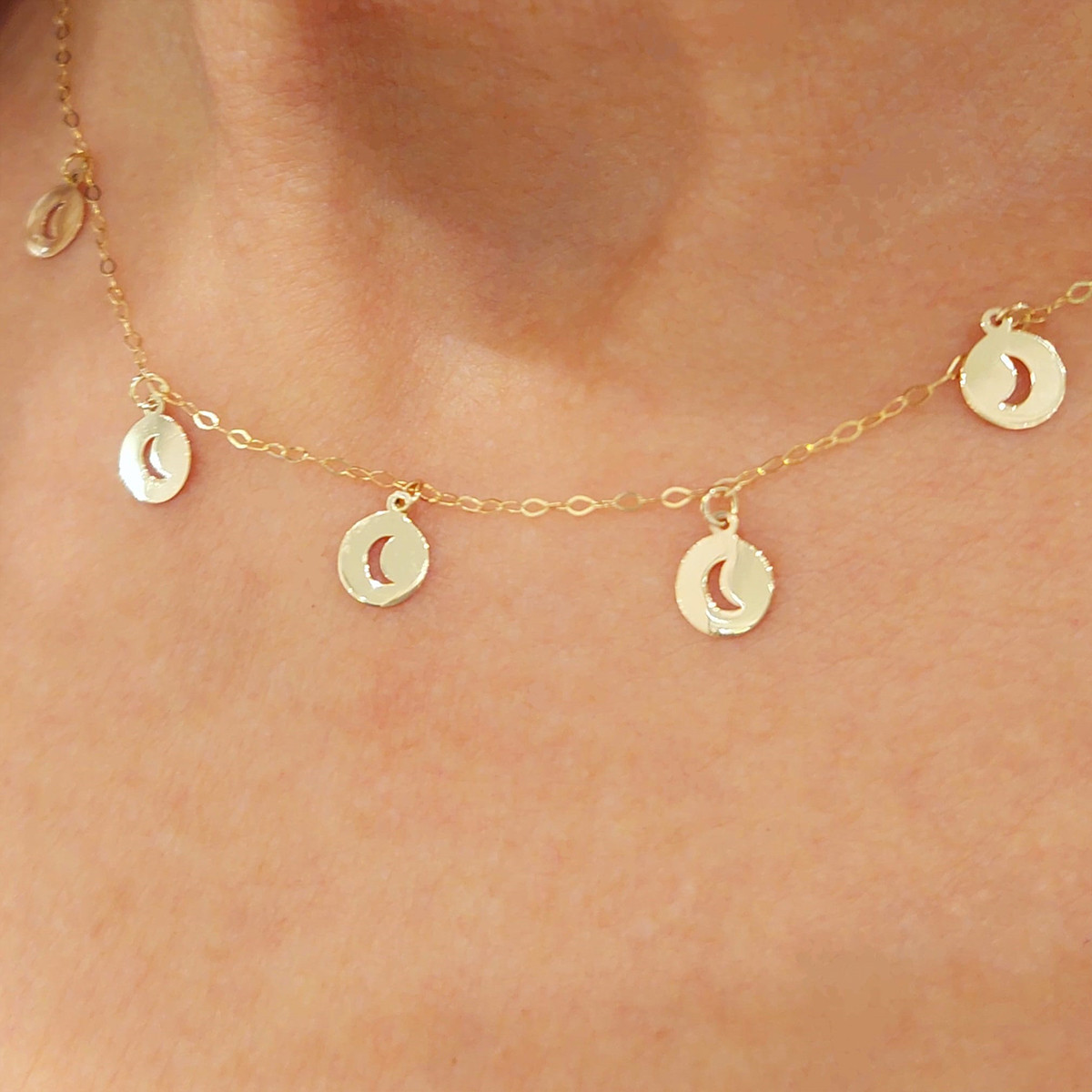 GOLD NECKLACE WITH MOON