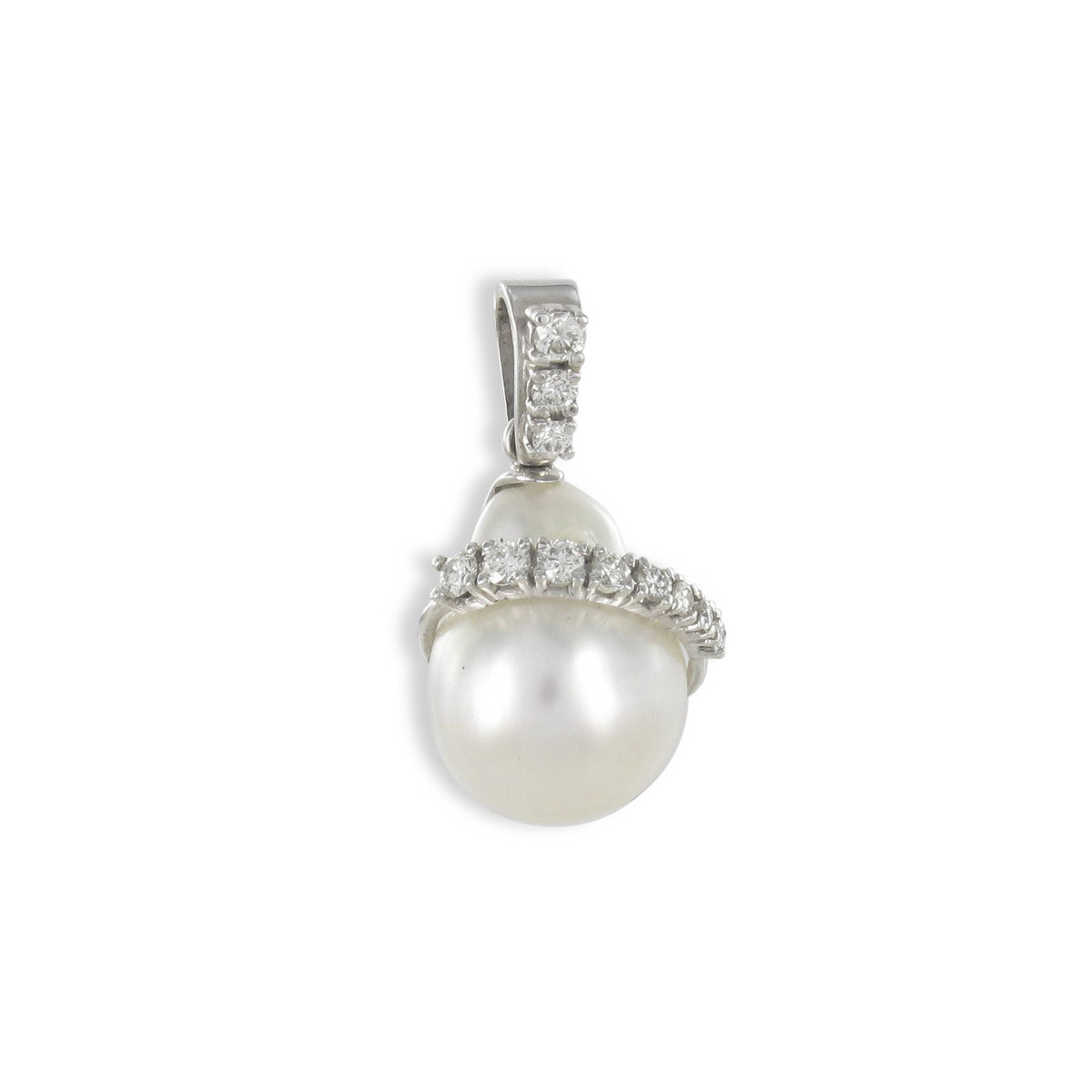 BAROQUE PEARL AND DIAMONDS PENDANT