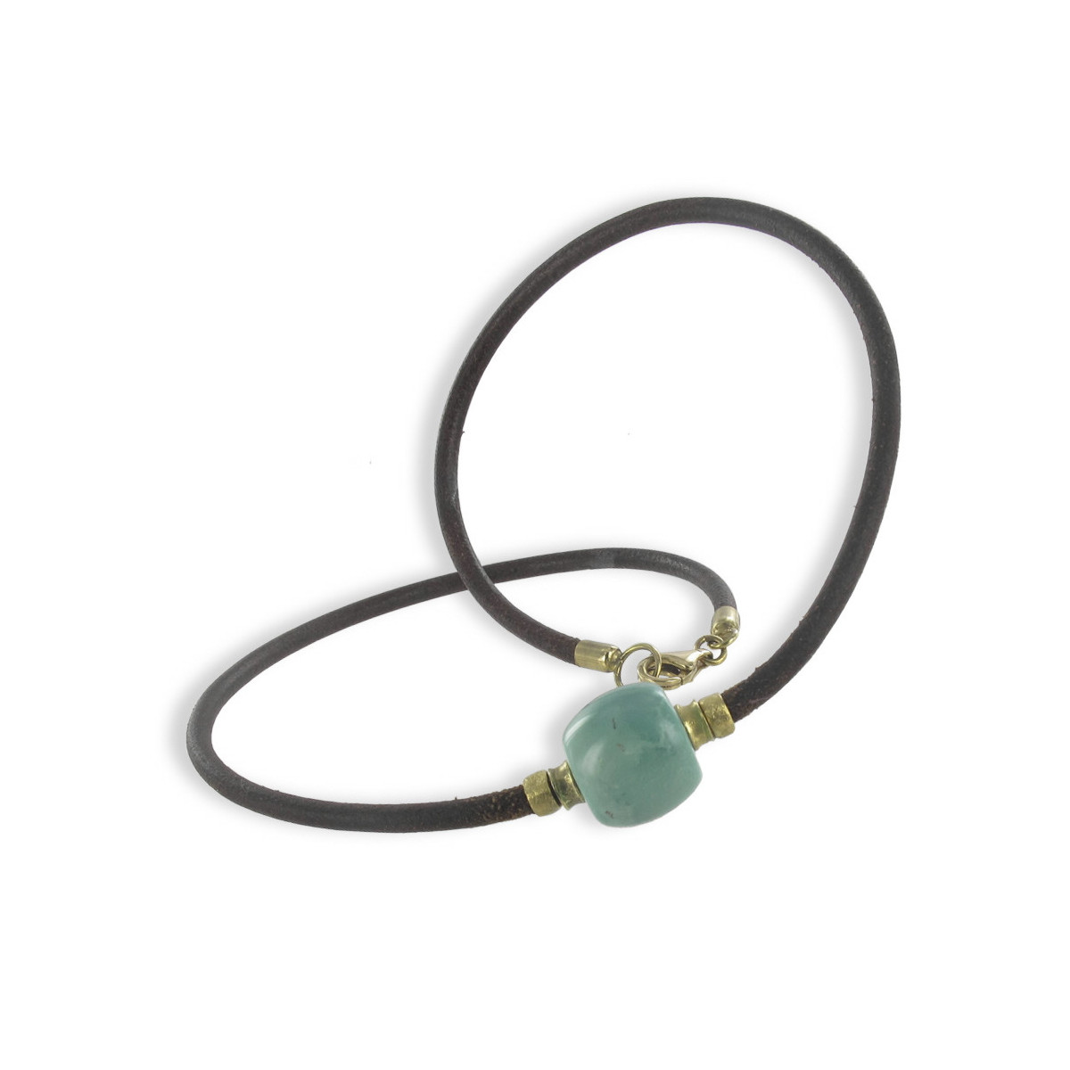 SHORT LEATHER NECKLACE WITH TURQUOISE