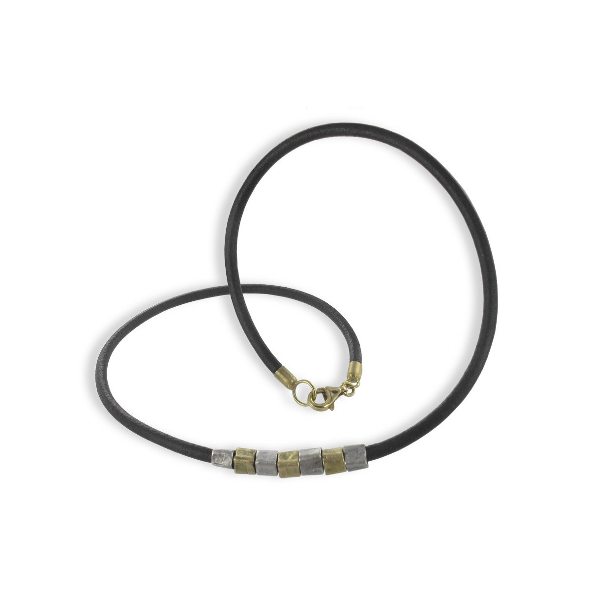 COLLAR CUERO CON CUBOS ORO