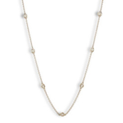 COLLAR OR ROSA AMB 11 DIAMANTS
