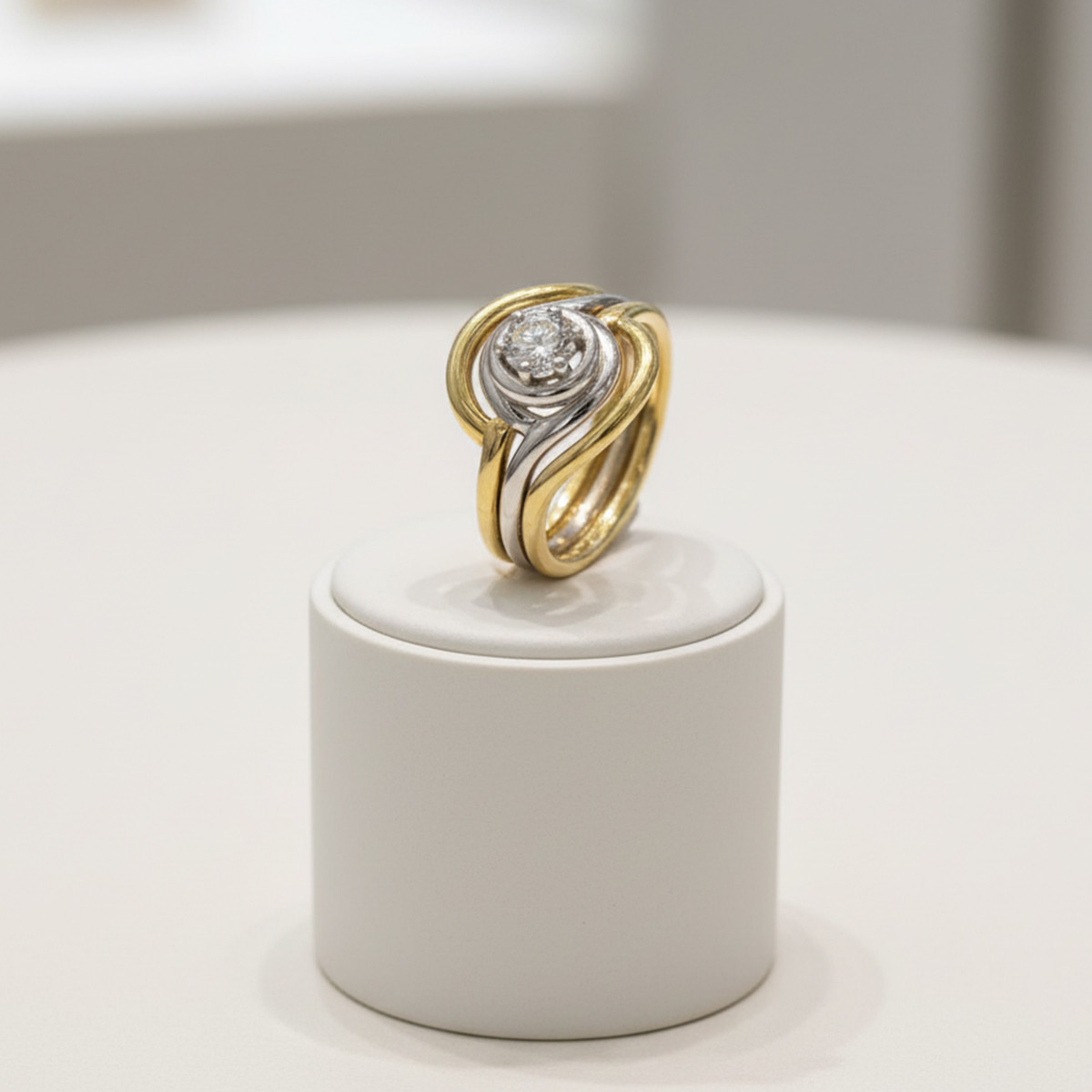 SOLITARIO BICOLOR ORO 18K CON DIAMANTE 0,34 CT