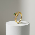 GOLD RING WITH EMERALD AND DIAMONDS
