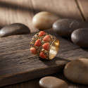 ANILLO ORO CON CORAL Y PIEDRAS NATURALES