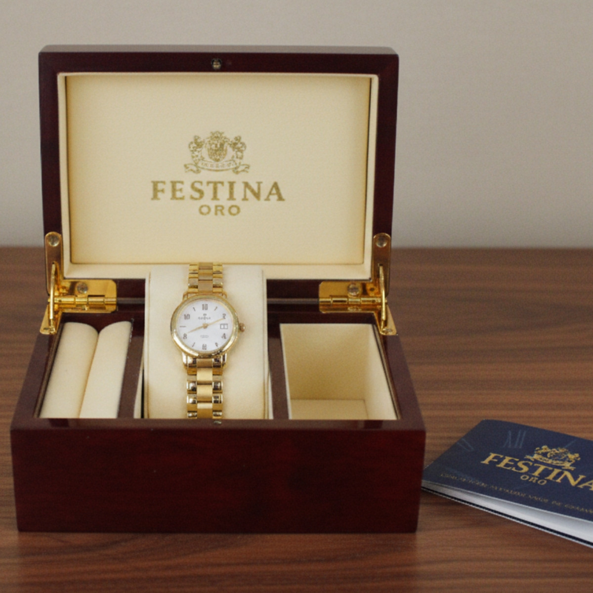 RELOJ FESTINA ORO