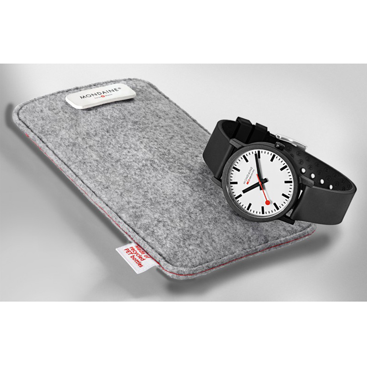 MONDAINE ESSENCE 40 MM