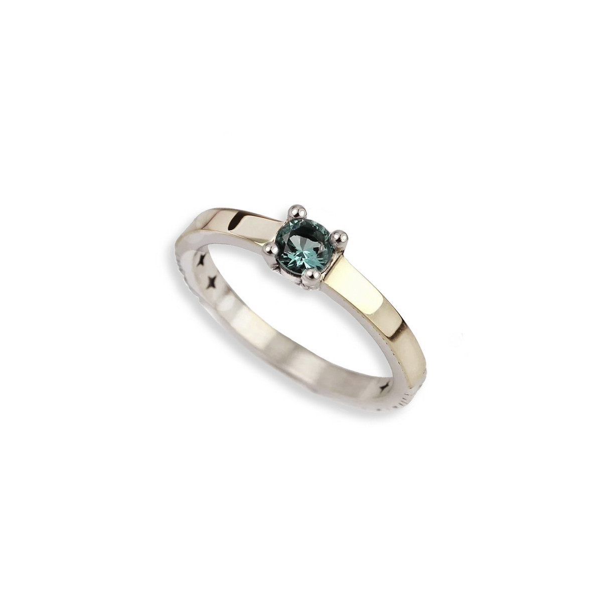 SILVER AND GOLD RING WITH GREEN SPINEL